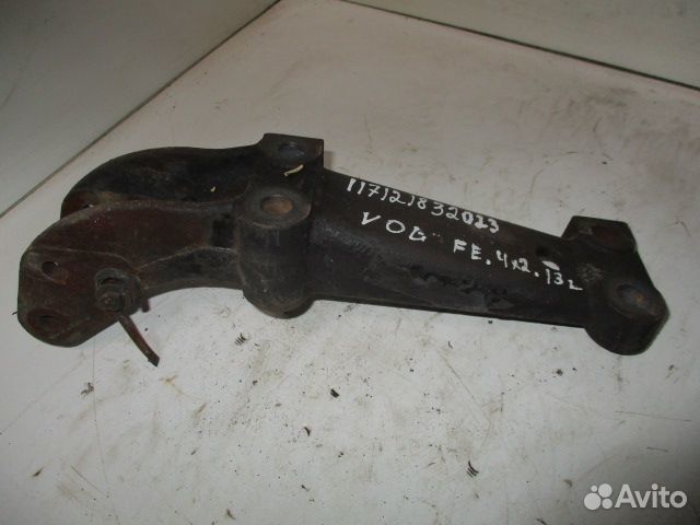 Кронштейн замка кабины Volvo 20593750