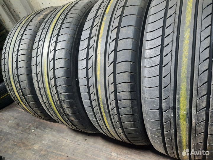 Yokohama dB Decibel E70N 215/55 R17