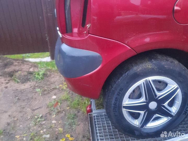 Бампер задний Citroen xsara picasso 02г