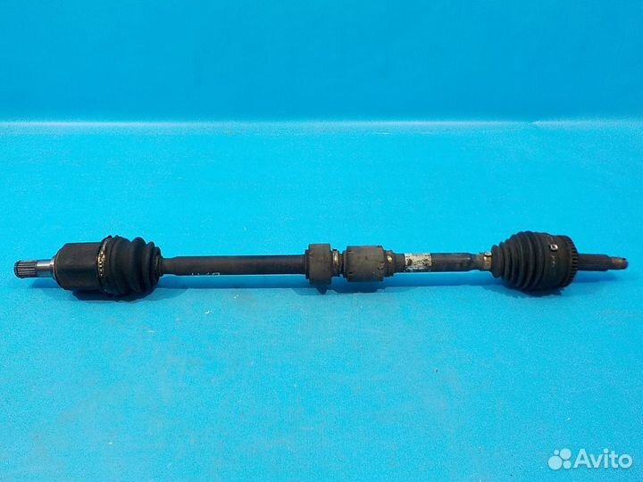 Привод колеса передний правый KIA Ceed (ED) 2007-2