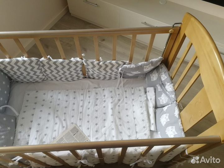 Детская кроватка