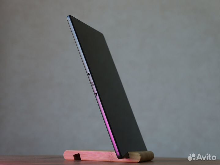 Планшет Lenovo с LTE