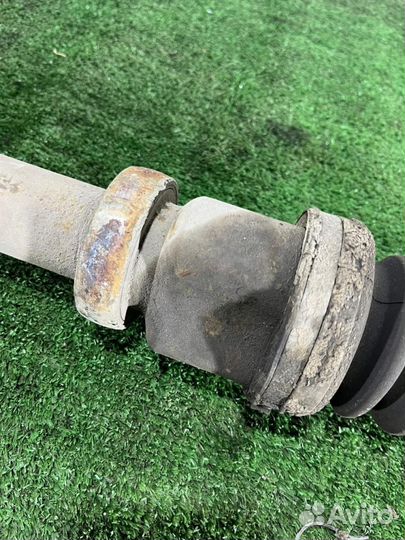 Привод передний правый Ford Focus 3 2011 CB