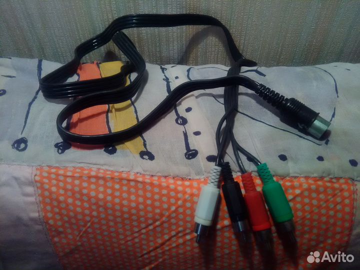 Всякие провода, переходники и детали