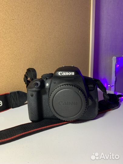 Зеркальный фотоаппарат canon 700d body