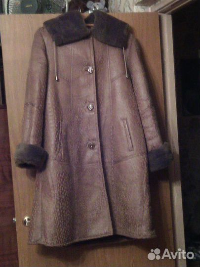Дубленки женские 52-54