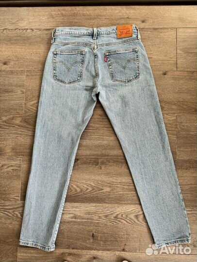 Женские джинсы levis 501