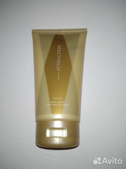 Парфюмерная вода Avon Attraction, 50 мл + лосьон