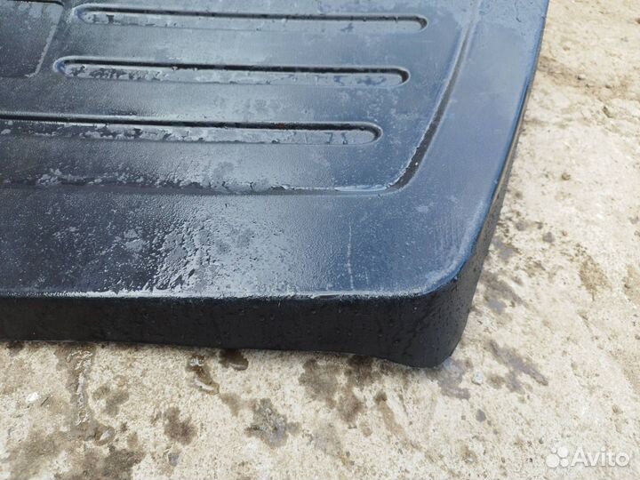 Накладка двери (крышки) багажника Lifan X60 2014