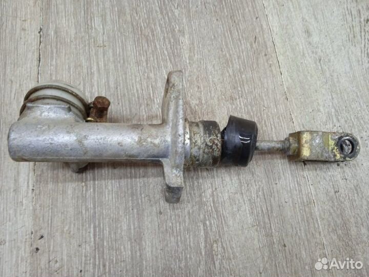 Цилиндр сцепления главный Volvo S40 VS16 B4204S