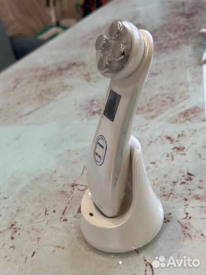 Массажер лица