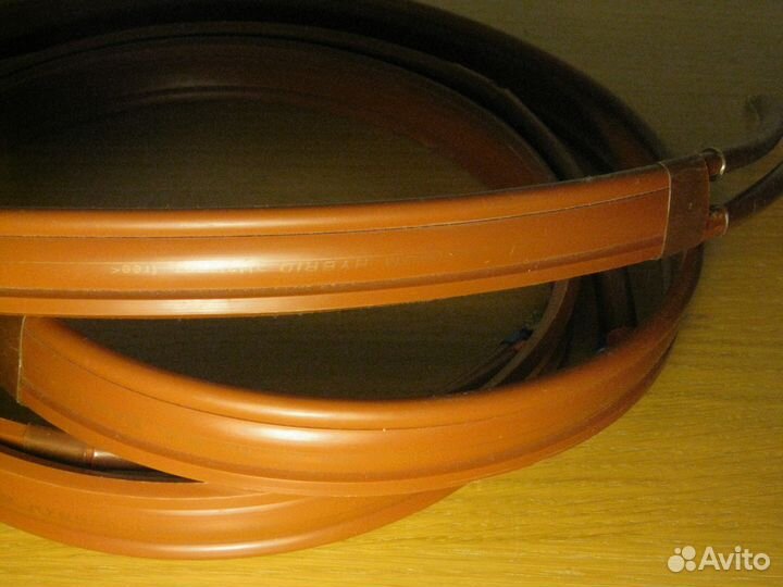 Акустический кабель Van Den Hul The Magnum Hybrid