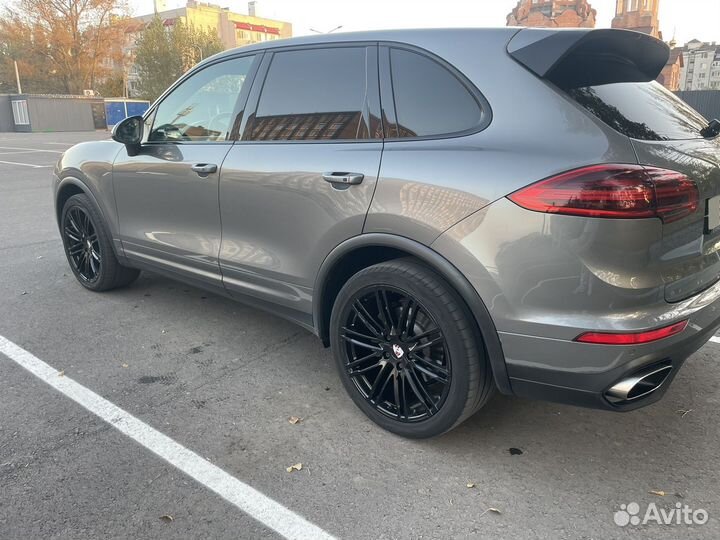 Porsche Cayenne 3.0 AT, 2015, 235 000 км