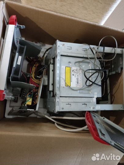 Старые компьютерные запчасти