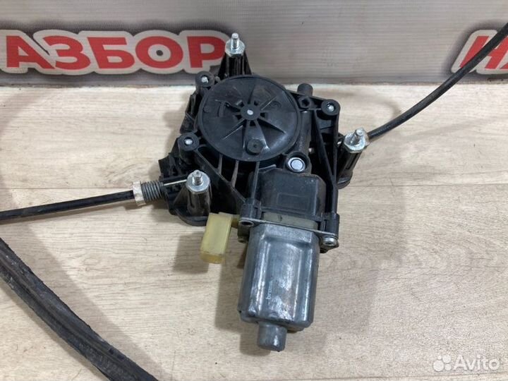 Стеклоподъемник передний левый LADA Vesta седан