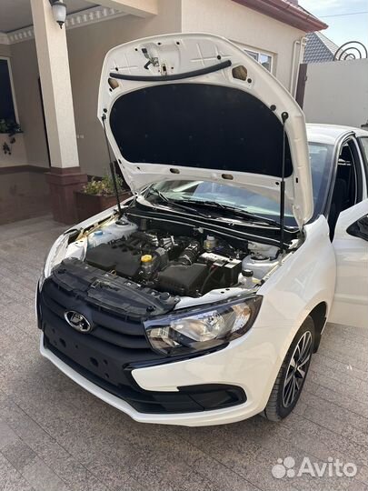 LADA Granta 1.6 МТ, 2023, 2 км