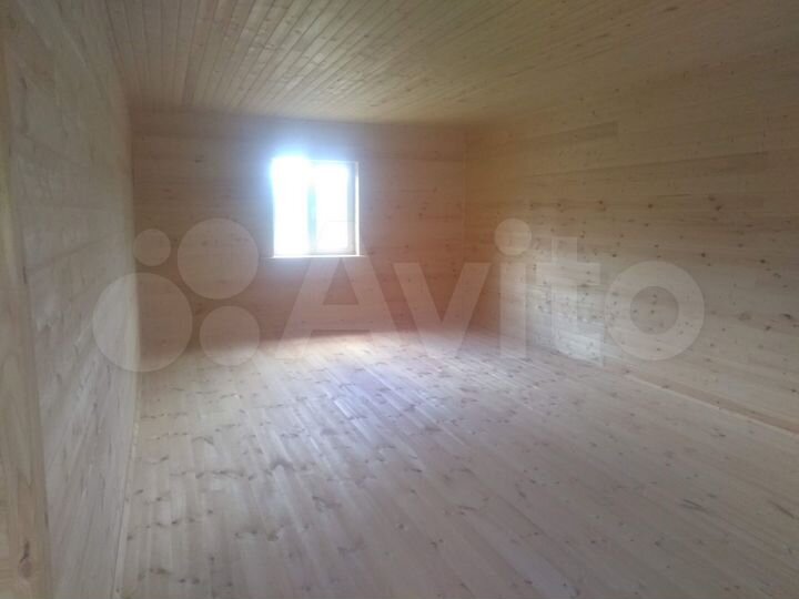 Дом 155 м² на участке 5 сот.