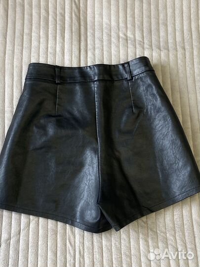 Кожанные шорты женские и юбка
