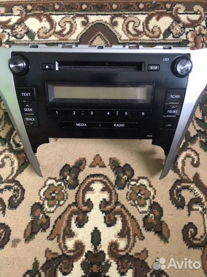 Магнитола на toyota camry 50