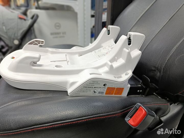 Детское автокресло Carmate Cute Fix (0-18кг)