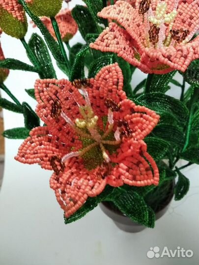 Цветы и деревья из бисера