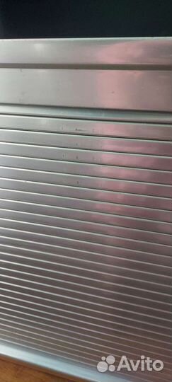 Полка кухня с метализированными рольставнями