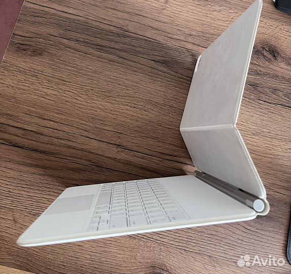 Apple magic keyboard iPad pro 12.9