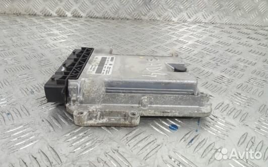 Блок управления двс opel movano B (3AD04PC01)