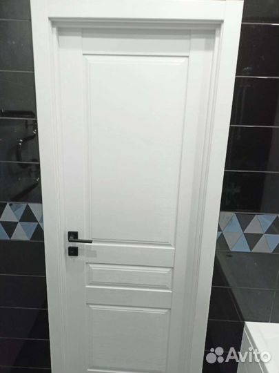 Двери белые классик новые