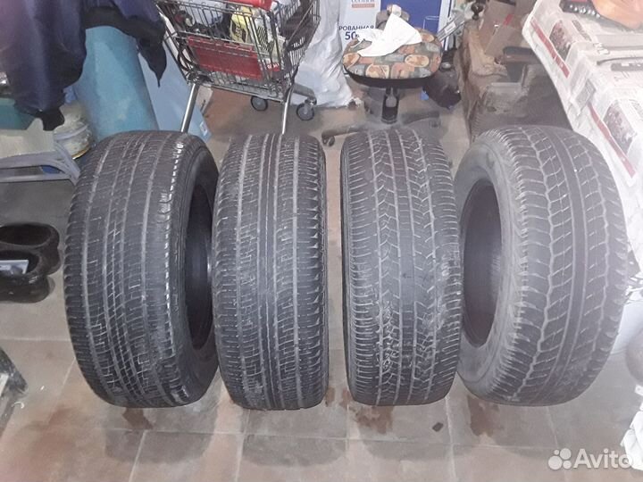 Advanta SVT-01 265/65 R17 110T
