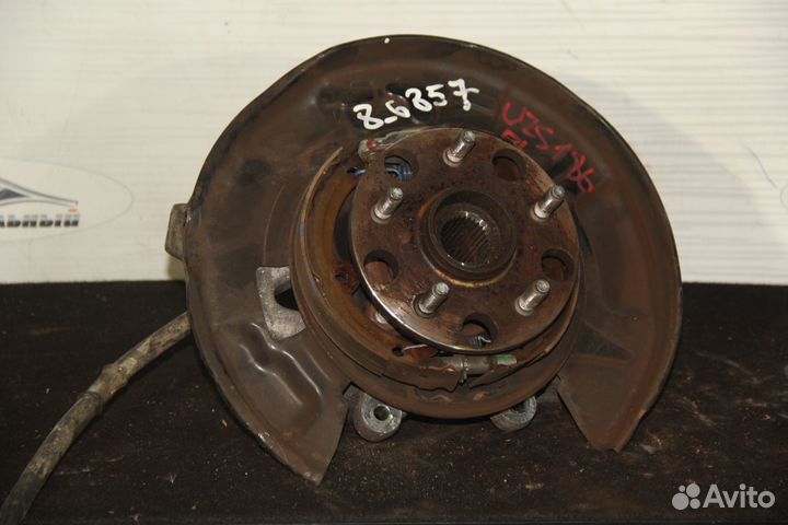 Ступица зад лево c Toyota Crown GRS182 3GR-FSE