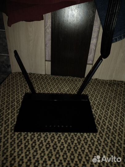 Wifi роутер Asus RT N12 новый