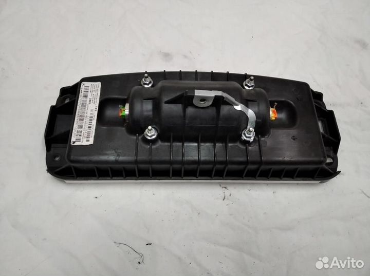 Подушка безопасности пасажирская w207 coupe E-cl