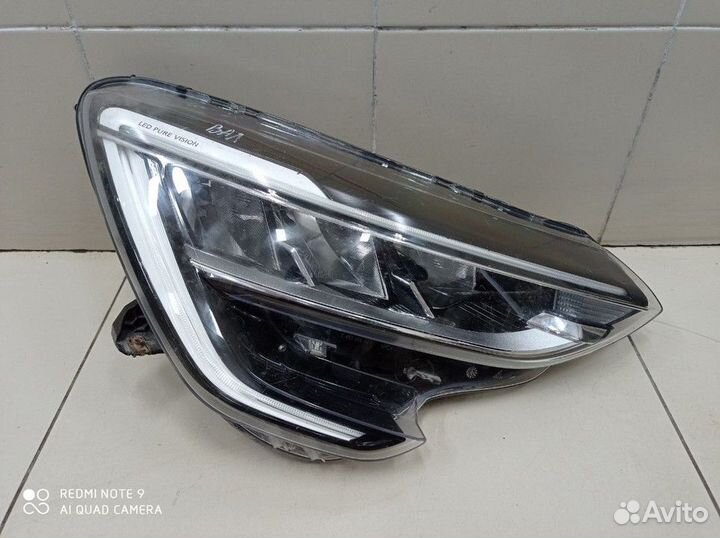 Фара передняя правая Renault Arkana