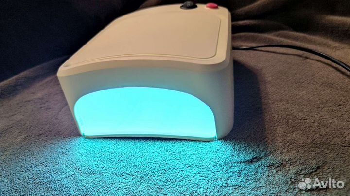 Лампа для маникюра