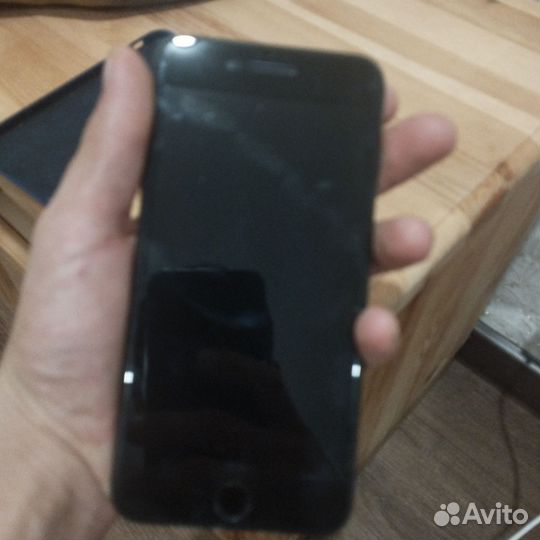 iPhone 7, 32 ГБ