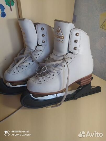 Коньки jackson
