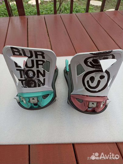 Крепления для сноуборда burton step on