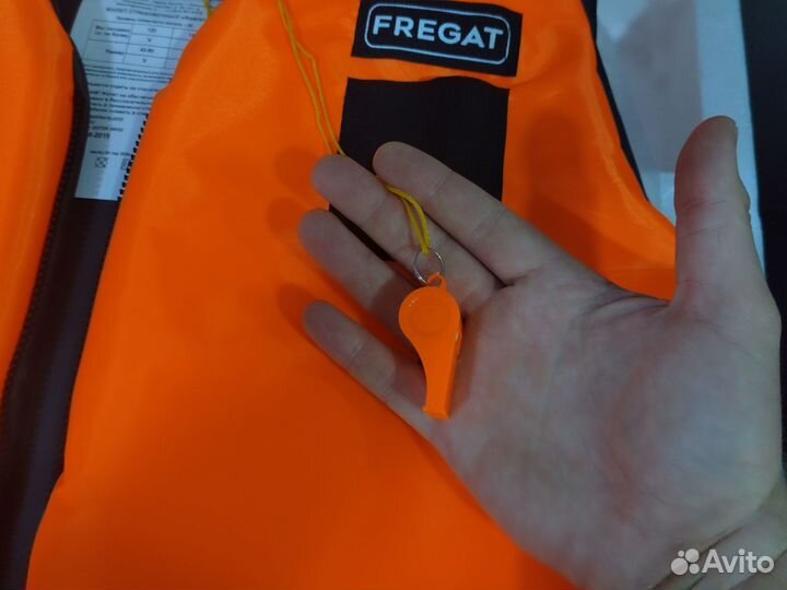 Спасательный жилет / страховочный жилет новый