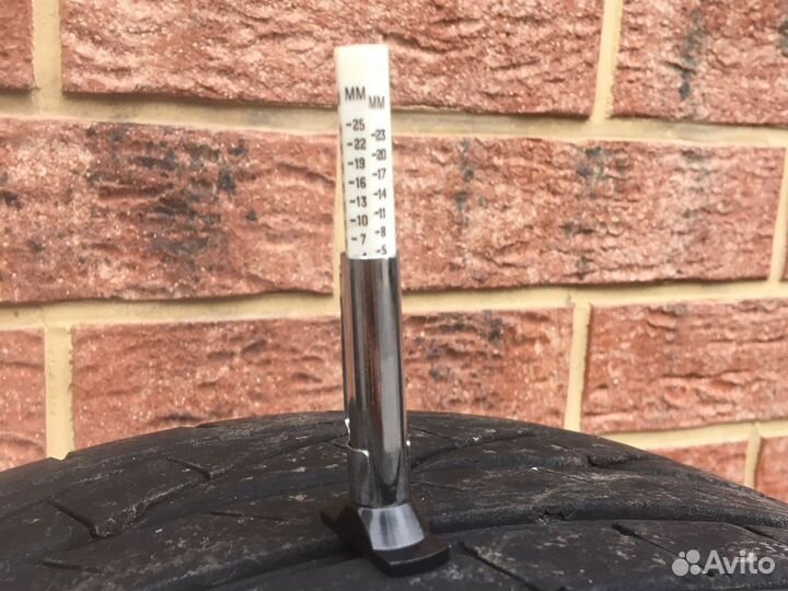 Goodyear Excellence 225/55 R17 98W