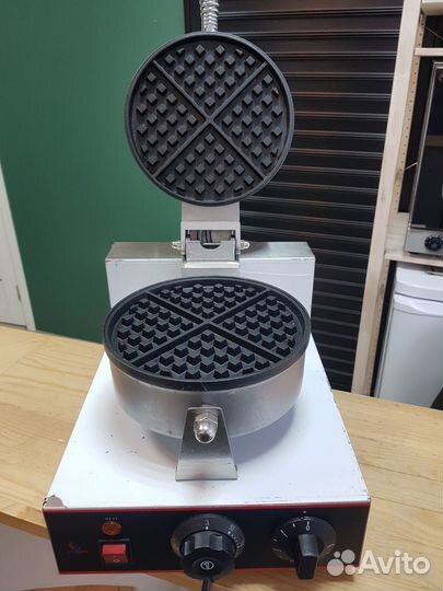 Вафельница