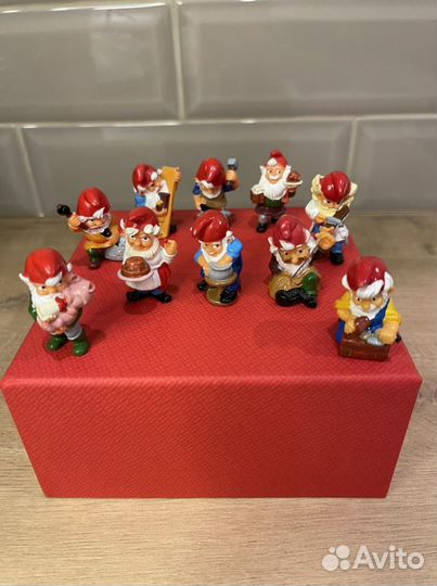 Киндер гномы мастеровые