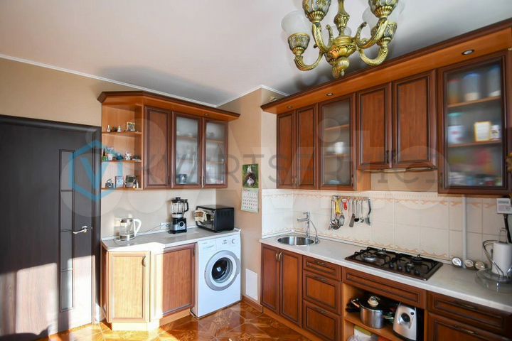 3-к. квартира, 63 м², 6/9 эт.