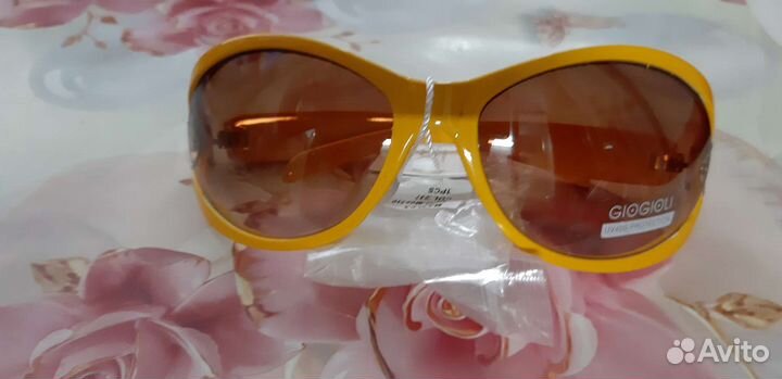 Солнцезащитные очки женские италия