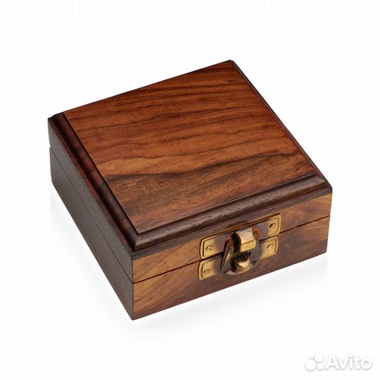 Компас с гравировкой карта мира в деревянном футля