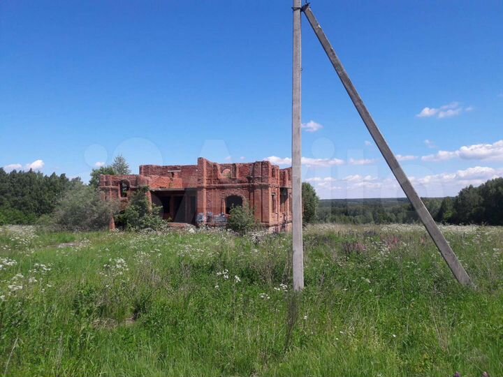 Коттедж 270 м² на участке 6,2 га