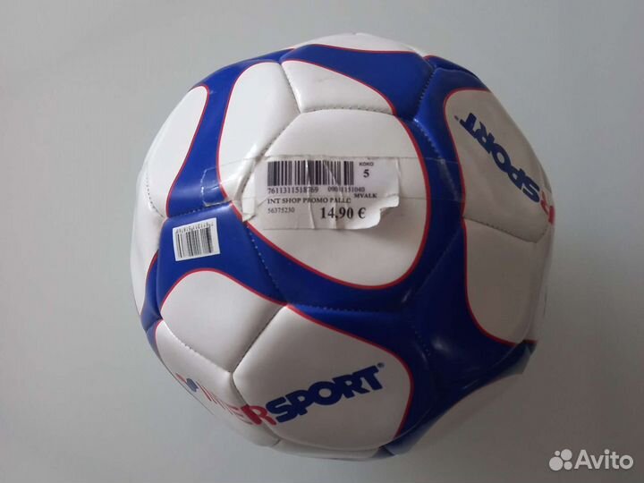 Футбольный мяч