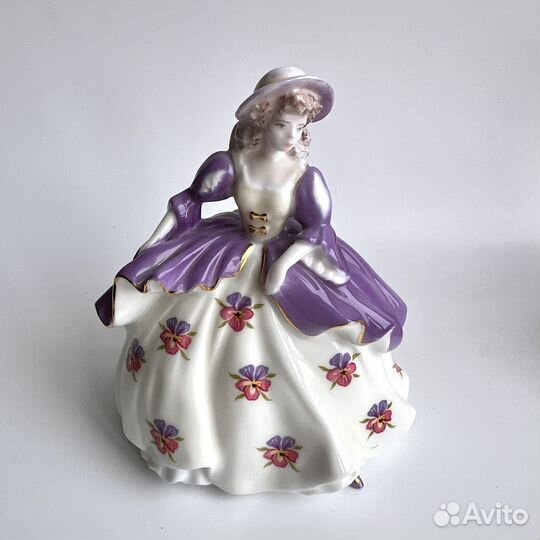 Coalport, фарфоровые статуэтки