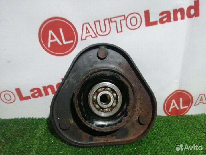 Опора стойки передняя Toyota Wish ZNE14