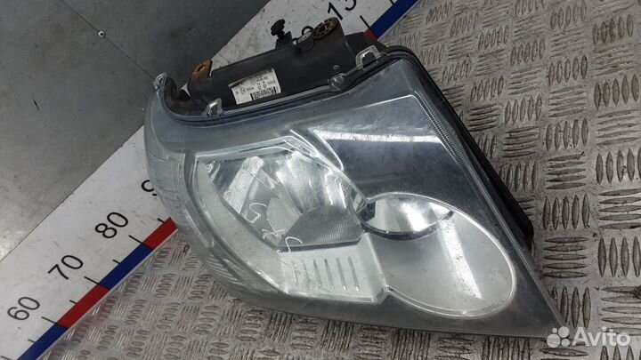 Фара правая Land Rover Freelander